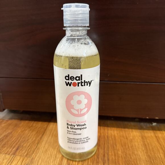 Deal Worthy Floral Scented Baby Wash and Shampoo Tear Free Hypoallergenic 14oz - Picture 1 of 2